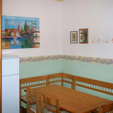Holiday home Locazione Turistica Villetta Maroli - Cao710 Porto Santa Margherita di Caorle